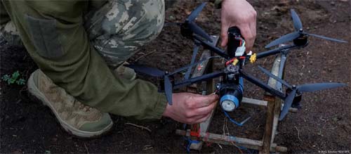 Ucrânia aposta em drones caçadores para conter ataques aéreos da Rússia
