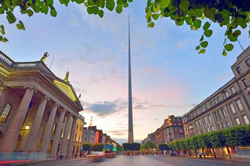 Universidade na Irlanda oferece bolsa exclusiva para brasileiros