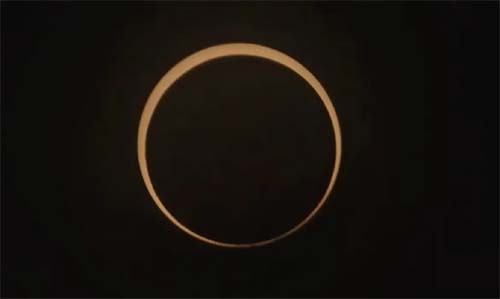 Eclipse total do Sol acontece a partir de hoje as 12:30; saiba como ver pela internet