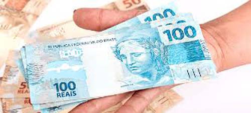 Economia informal cresce pelo 4º ano seguido no país e corresponde a 16,9% do PIB, aponta estudo