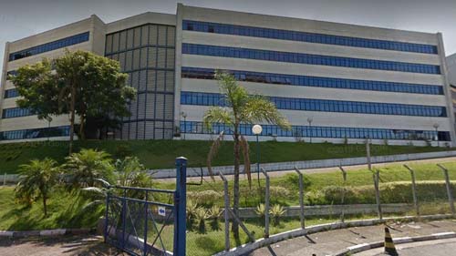 SP: prédio de universidade é interditado após estrondos e rachadura