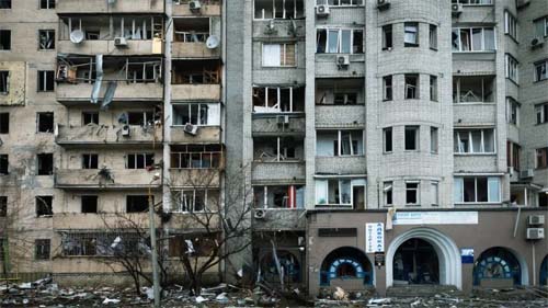 Ucrânia relata o mais intenso ataque aéreo russo da guerra, com novas vítimas civis: ‘Terrorismo’