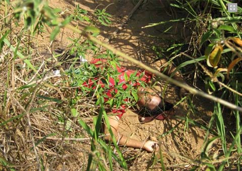 Populares encontram corpo de jovem crivado de balas em São Miguel dos Campos