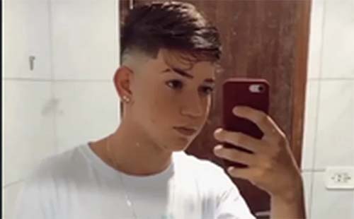 Jovem de 18 anos morre em colisão entre moto e caminhonete na AL-130