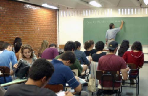 MEC: calendário letivo pode ser flexibilizado em função do coronavírus