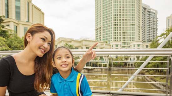 O controverso modelo 'linha dura' de educação que pôs um pequeno país asiático no topo de ranking mundial