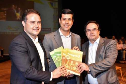 Governo de AL e municípios vão assinar novo pacto do Programa Escola 10