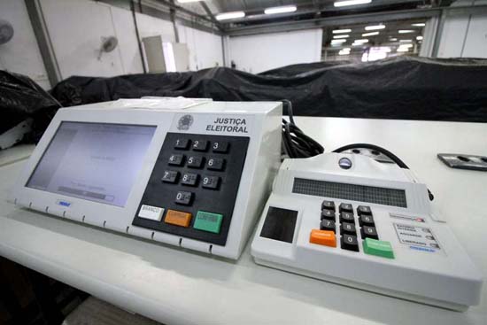 Compra de voto em Alagoas teve de dentadura a material de construção