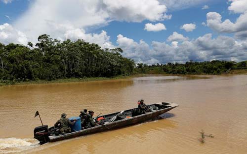 Explosão em embarcação no Acre deixa 15 pessoas em estado grave
