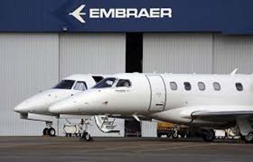 Embraer descarta demissões no Brasil e busca retomar tarifa zero nos EUA