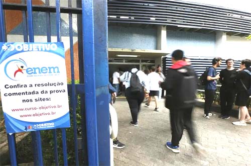 Enem 2025: saiba como pedir isenção de taxa de inscrição