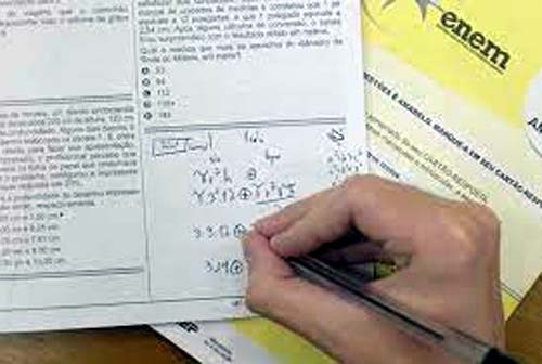 Quando saem as notas finais do Enem 2022? Confira o calendário