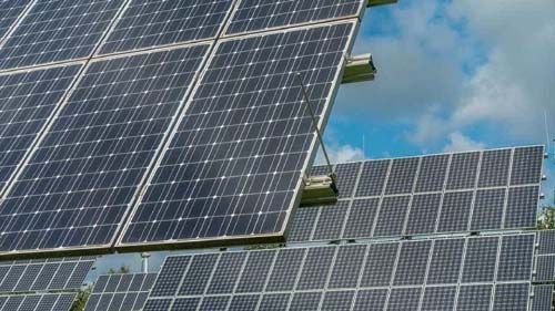 Energia solar ruma para liderança no País até 2050
