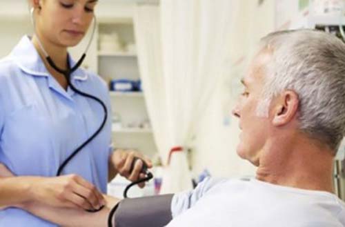 Governo admite estudar carreira de enfermagem com três categorias