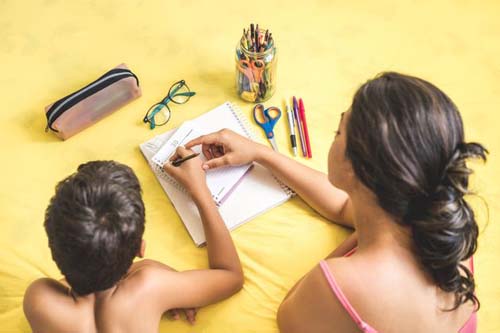 Proposta sobre ensino domiciliar avança no Senado após travar na Câmara