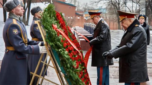 Rússia confirma morte de general que pode ter sido atingido por seus próprios soldados