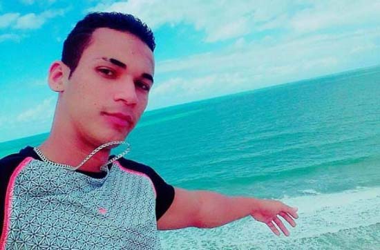 Jovem de 20 anos é assassinado com vários disparos de arma de fogo em Jequiá da Praia