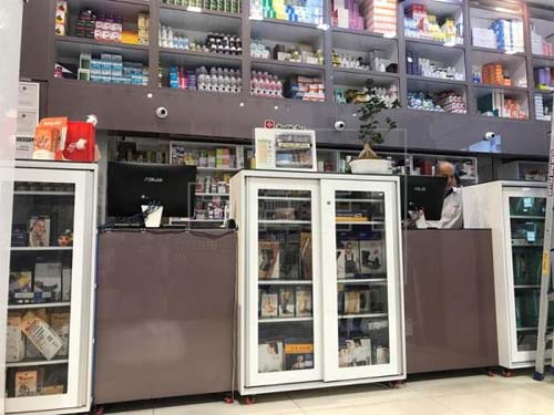 Escassez de remédios causada por sanções faz estragos no Irã