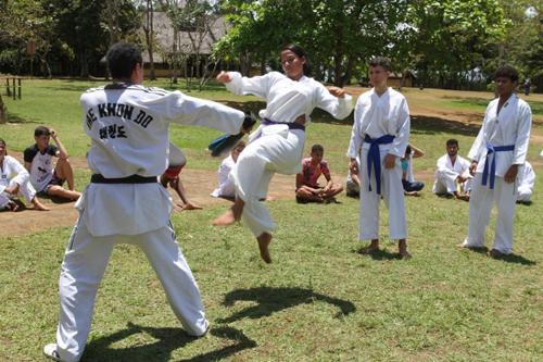 Escola Estadual de União dos Palmares usa Taekwondo para estreitar relacionamento com alunos