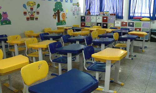 Secretários pedem recursos, internet e valorização da educação 