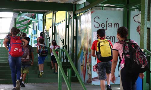 Lei que prorroga medidas excepcionais na educação é sancionada