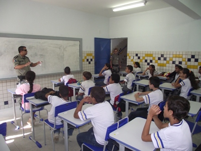 Educação disponibiliza pré-matrícula em dois Cmeis