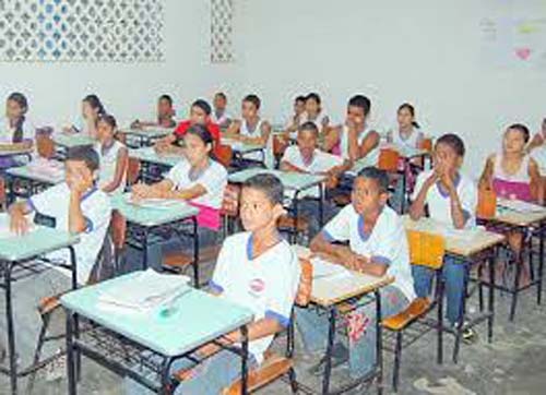 Escolas da rede estadual promovem aulões