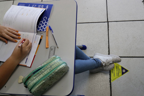 Escolas reabrem entre medo da covid-19 e do atraso no aprendizado: “Já ficamos um ano sem aula. Mais um é inaceitável”