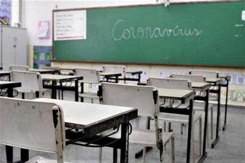 Parlamentares lançam ação para monitorar retorno das aulas presenciais