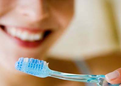 Escovar os dentes também protege o coração