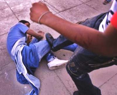 Homem acusado de furto é espancado por populares 