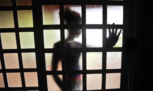 Homem é preso por agredir companheira que se recusou a ter relações com ele