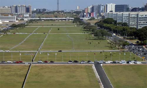 Servidores receberão reajuste retroativo a janeiro no dia 2 de maio