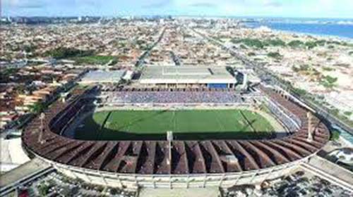 Renan Filho assina ordem de serviço de Complexo Esportivo do Rei Pelé