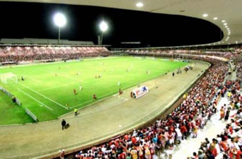 Em 49 anos, Estádio Rei Pelé teve redução de 66% de sua capacidade de público