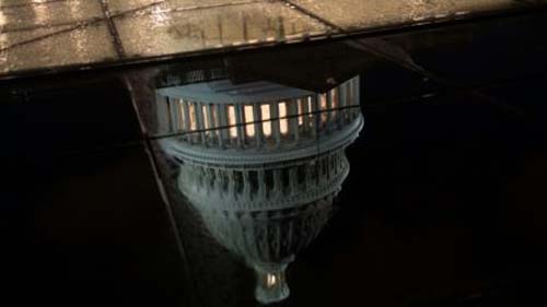 Governo dos EUA entra em paralisação parcial por falta de acordo sobre o muro com o México