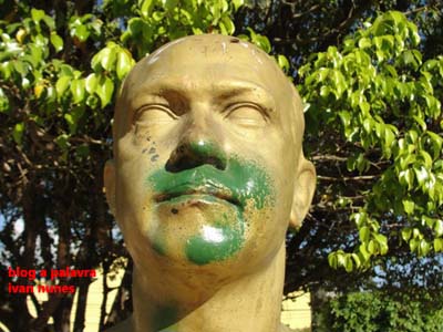 Polícia de União investiga ato de vandalismo contra estátua de Jorge de Lima