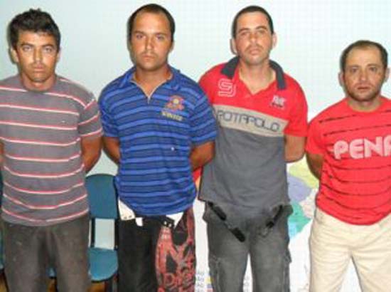 PM prende quadrilha acusada de assalto, sequestro e estupro em Lagoa da Canoa 