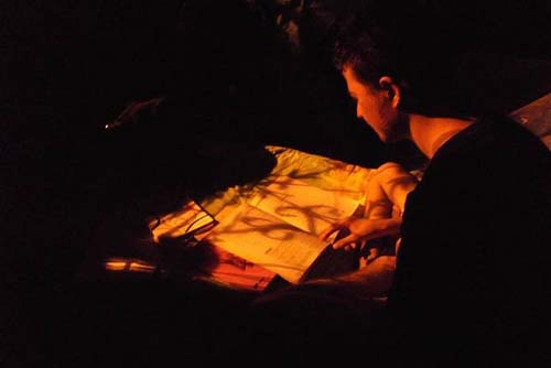 Estudando à luz de poste, jovem alagoano ganha medalhas de matemática