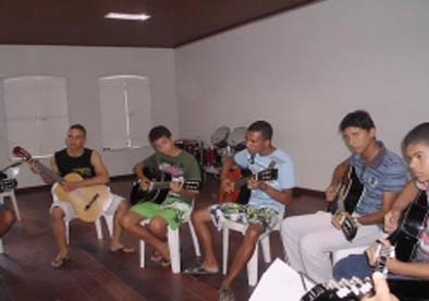 Secretaria de Cultura de Viçosa conclui primeira etapa do curso gratuito de violão