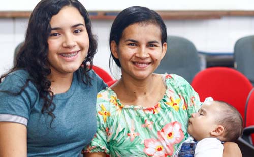 Estudantes relatam experiências após conclusão nos cursos do Núcleo de Línguas Estrangeiras