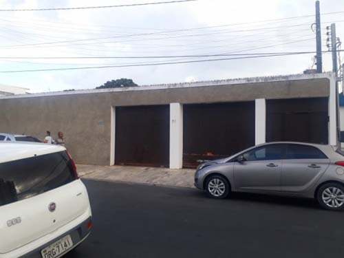 Ex-baterista de banda de axé é encontrado morto em residência no Farol