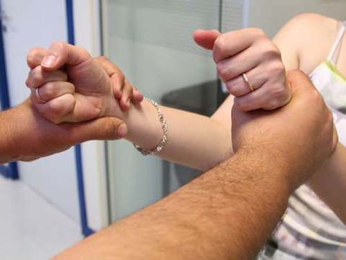 Padrasto que abusou de enteada durante 7 anos, diariamente, tem prisão decretada