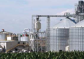 Governo vai financiar produção e armazenamento de etanol