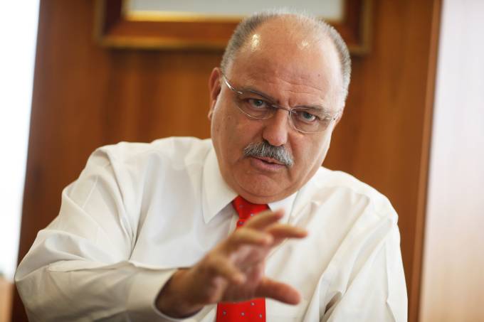 Não podemos descartar ameaças, diz Etchegoyen sobre posse de Bolsonaro