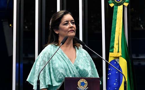 Drª Eudócia toma posse como senadora e vai priorizar ações para o fortalecimento da saúde pública