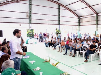 Santana do Mundaú apresenta projeto Moscas Negras