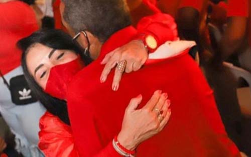 Prefeita tem celular furtado em evento do PT