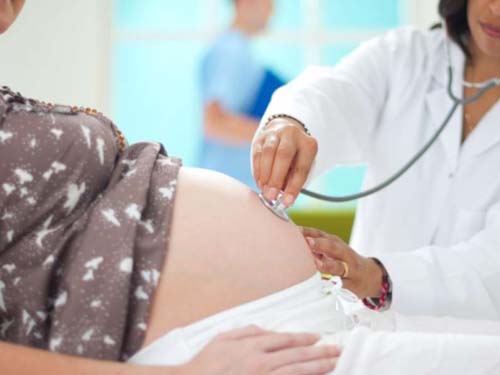 É cada vez maior a quantidade de mulheres que engravidam após os 35 anos em AL