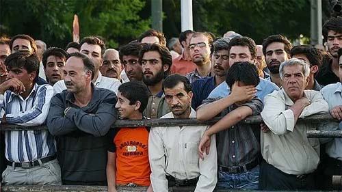 Execuções aumentam no Irã enquanto o governo tenta silenciar dissidentes